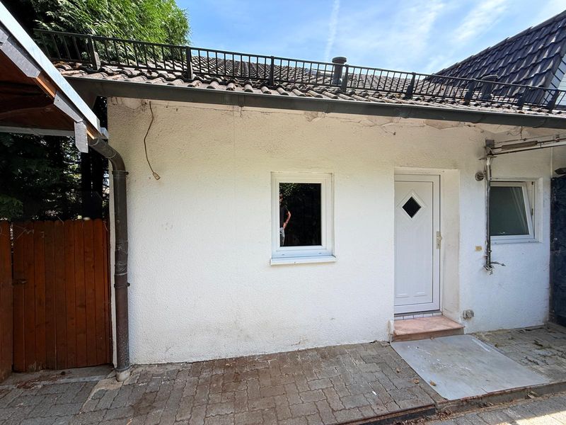 Einzigartiges Reihneckhaus in Idilischer Landschaft Bergneustadt-Zentrumsnah